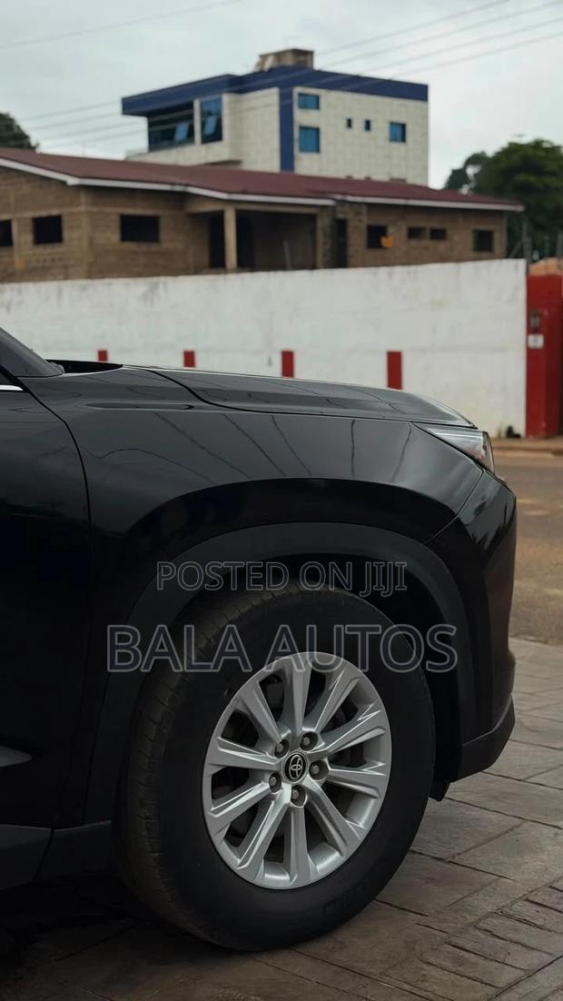 Toyota Grand Highlander 2024 Black
