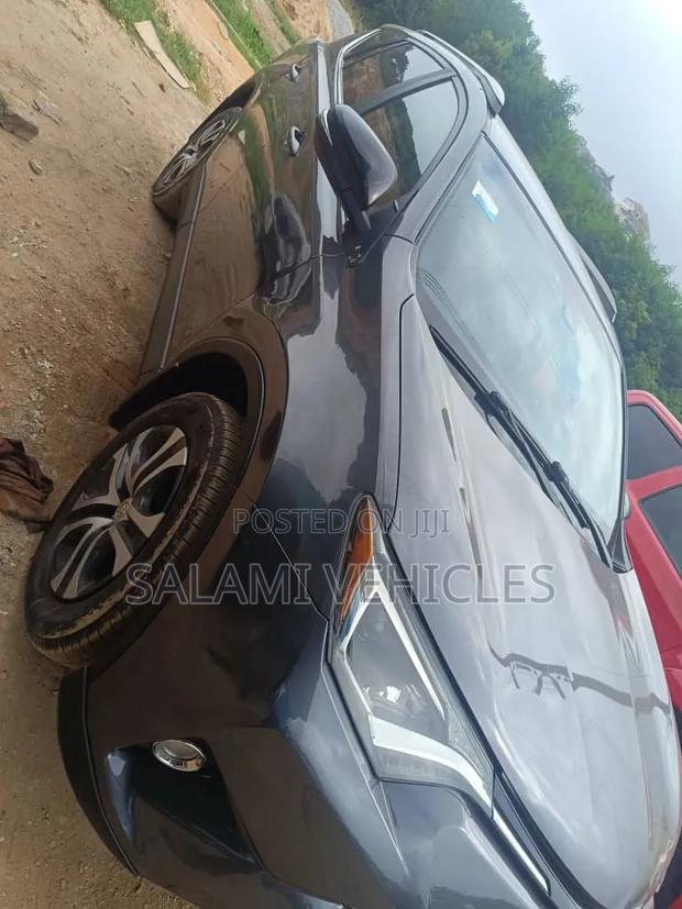 Toyota RAV4 2018 Gray