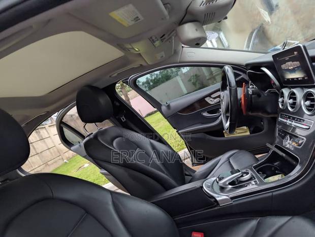 Mercedes-Benz C300 Luxury 4matic Sedan AWD (2.0L 4cyl 7A) 2017 Black