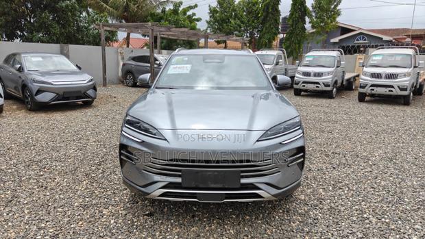 BYD Song Plus 2025 Gray