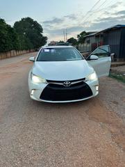 Toyota Camry SE FWD (2.5L 4cyl 8AM) 2018 White for sale