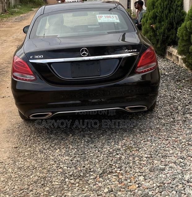 Mercedes-Benz C300 Base 4Matic Sedan AWD (2.0L 4cyl 7A) 2016 Black