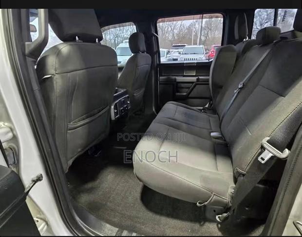 Ford F-150 XLT 4x4 SuperCrew Cab Styleside 5.5 ft. box 145 in. WB 2019
