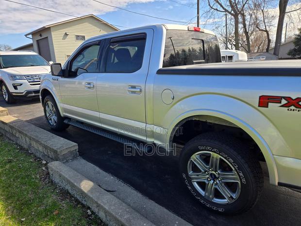 Ford F-150 XLT 4x4 SuperCrew Cab Styleside 5.5 ft. box 145 in. WB 2019