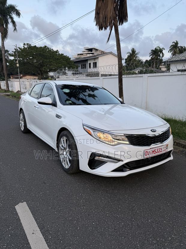 Kia Optima SE 2020 White