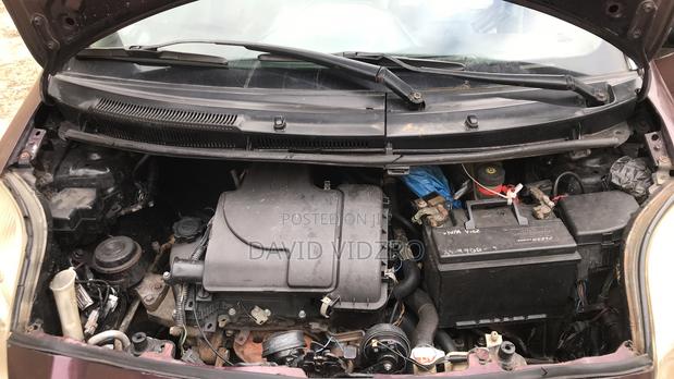 Toyota Vitz 2009 Brown
