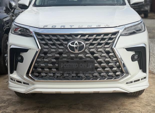New Toyota Fortuner 2025 White