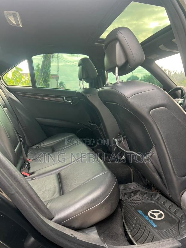 Mercedes-Benz C250 2014 Black