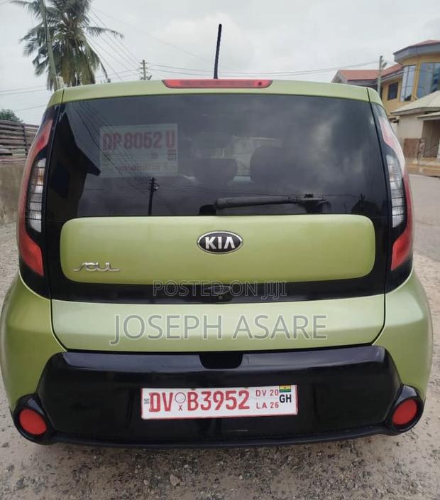 Kia Soul Base Hatchback 2016