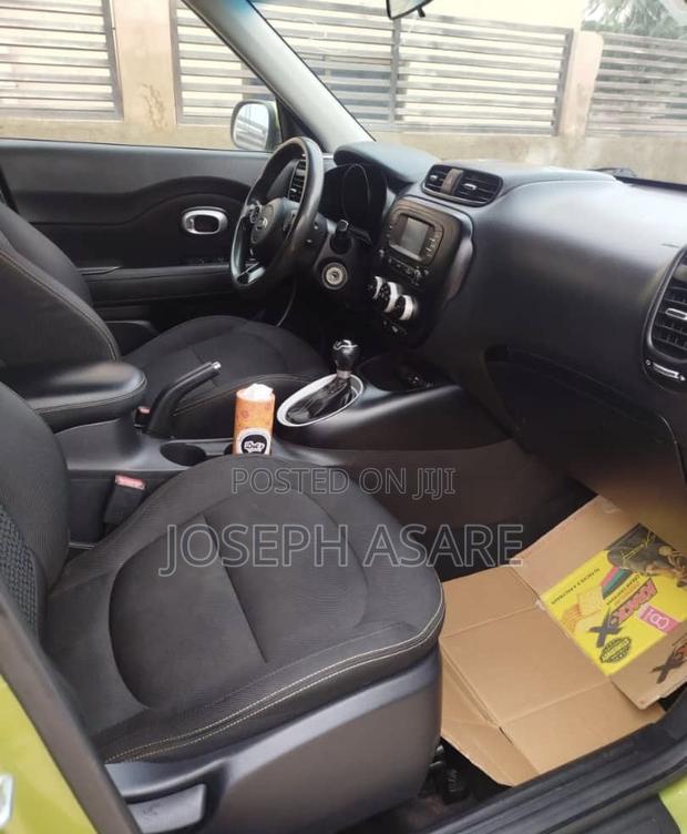 Kia Soul Base Hatchback 2016