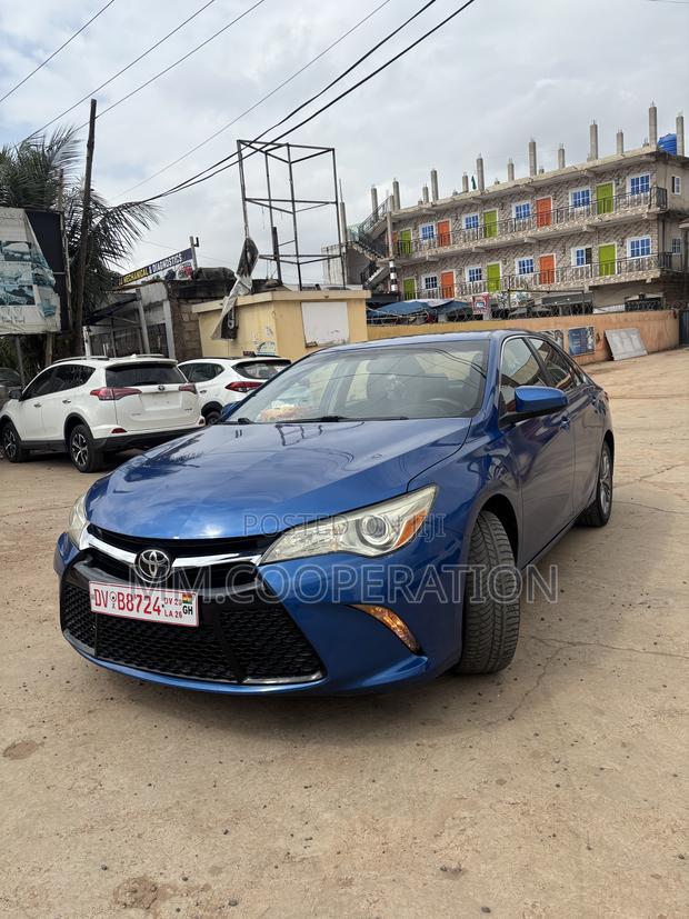 Toyota Camry LE 4dr Sedan (2.5L 4cyl 6A) 2016 Blue
