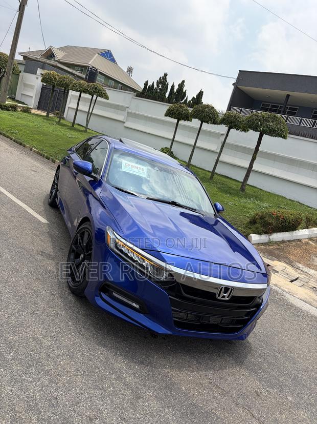 Honda Accord Sport (1.5L 4cyl Turbo CVT) 2019 Blue