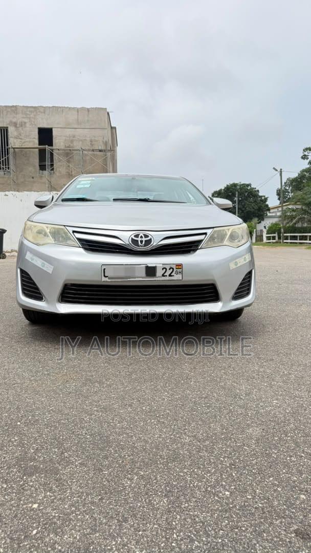 Toyota Camry 2013 Silver