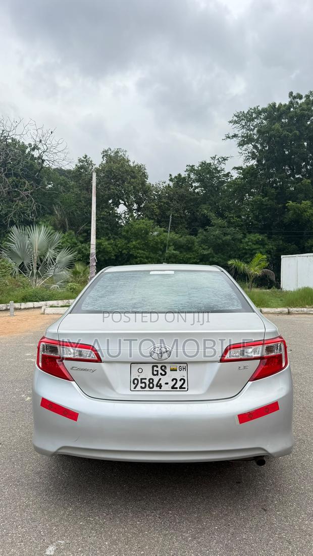 Toyota Camry 2013 Silver