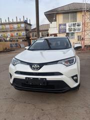 Toyota RAV4 XLE AWD (2.5L 4cyl 6A) 2017 White for sale