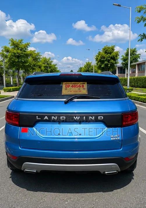 Rover Land 2016 Blue