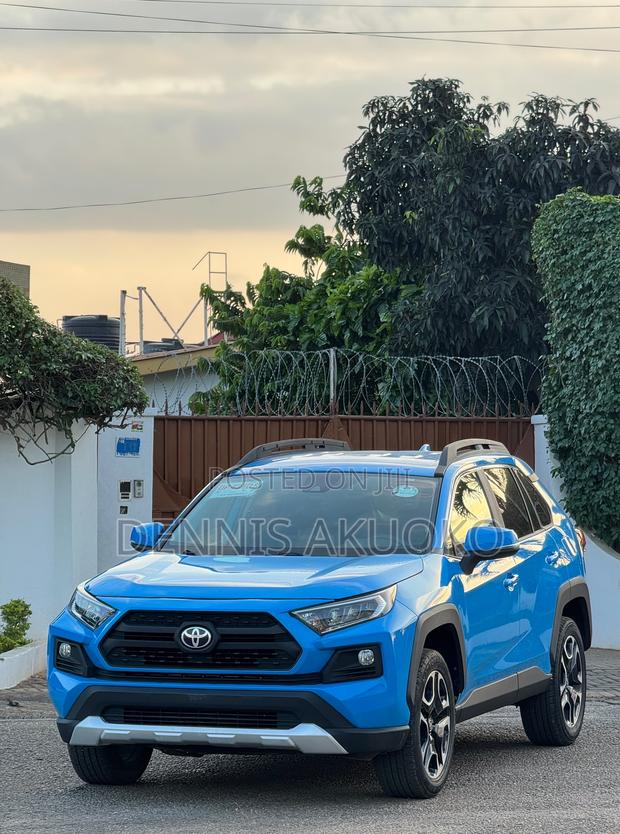 Toyota RAV4 Adventure 2021