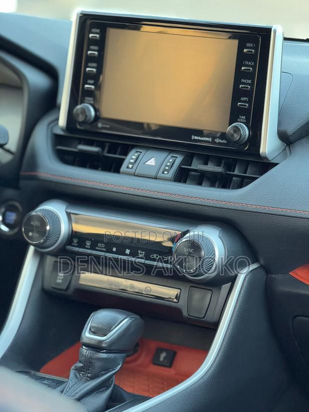 Toyota RAV4 Adventure 2021