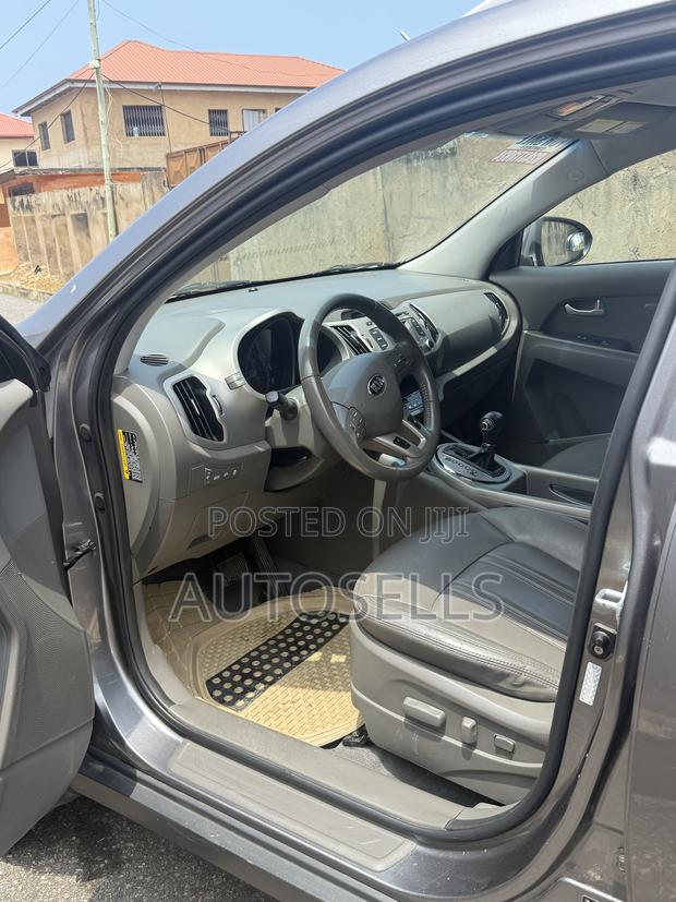 Kia Sportage EX 4dr SUV AWD (2.4L 4cyl 6A) 2016 Gray