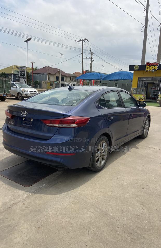 Hyundai Elantra ECO 2018 Blue