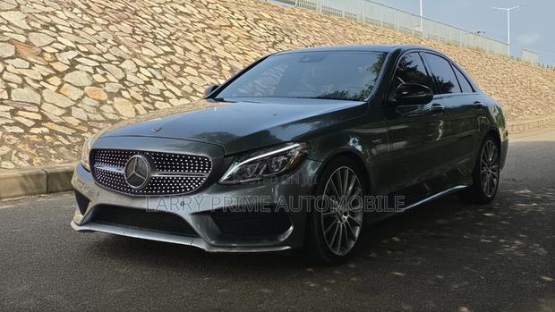 Mercedes-Benz C43 2017 Gray