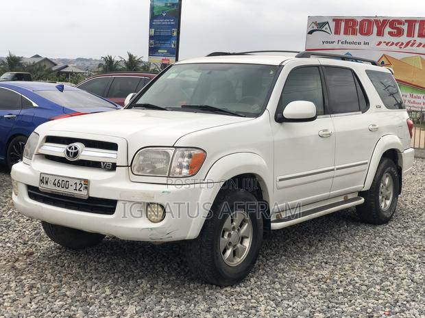 Toyota Sequoia SR5 4dr SUV (4.7L 8cyl 4A) 2004 White