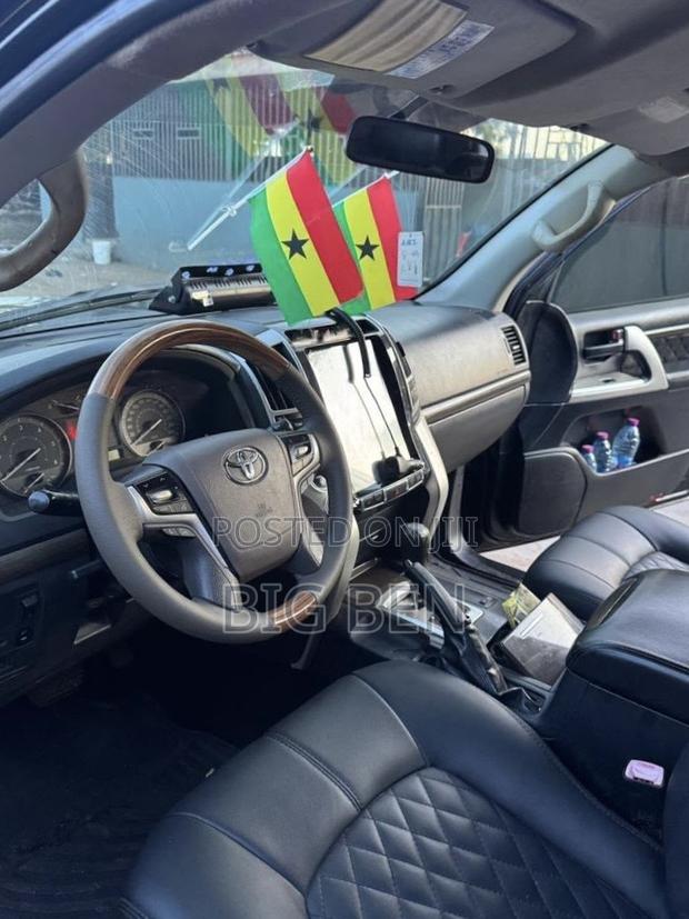 Toyota Land Cruiser 4.0 V6 GX 2014 Black