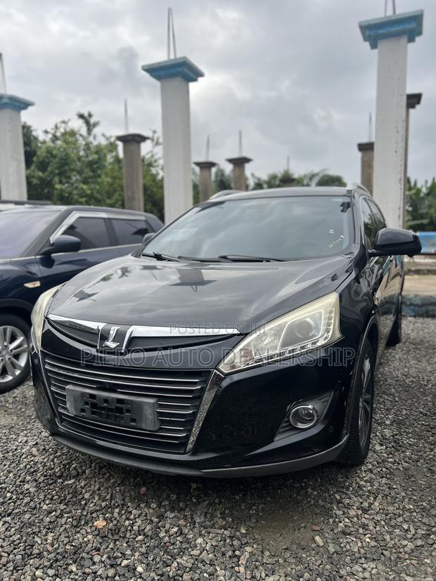 Luxgen U6 2013 Black