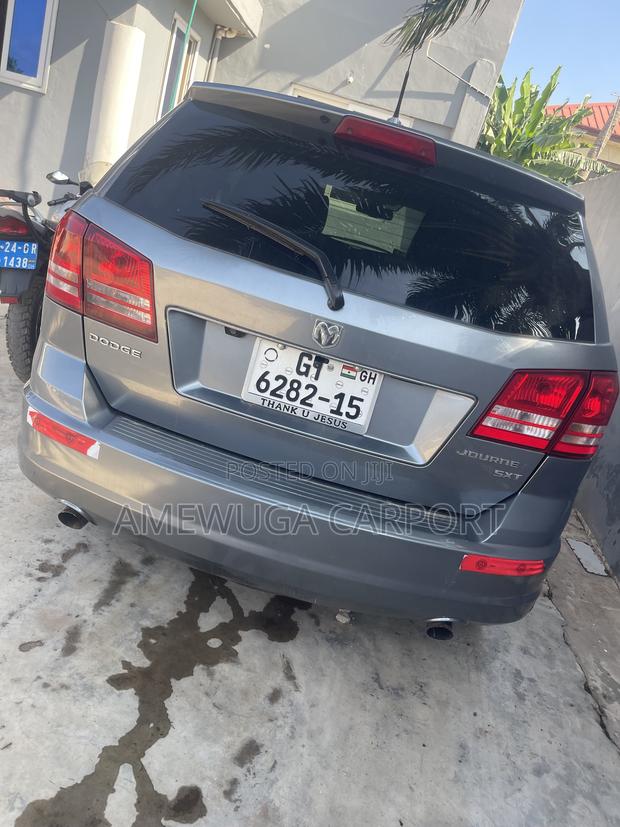 Dodge Journey SE 2010 Silver