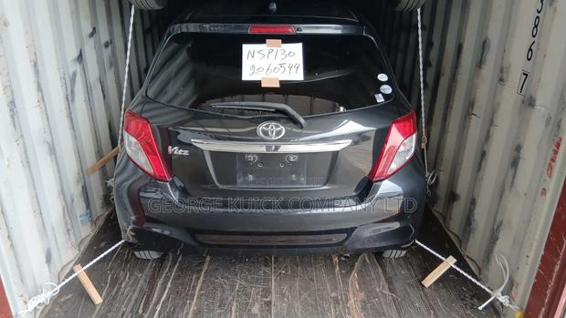 Toyota Vitz 2012 Black