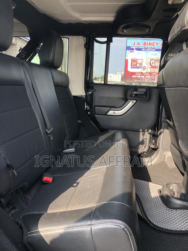 Jeep Wrangler Unlimited Sahara 2012 Black