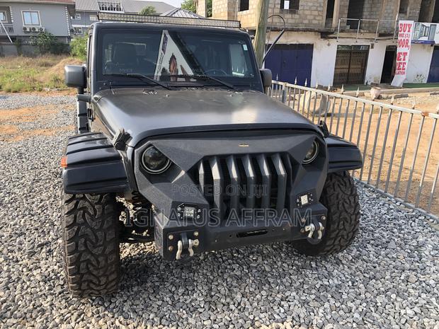 Jeep Wrangler Unlimited Sahara 2012 Black
