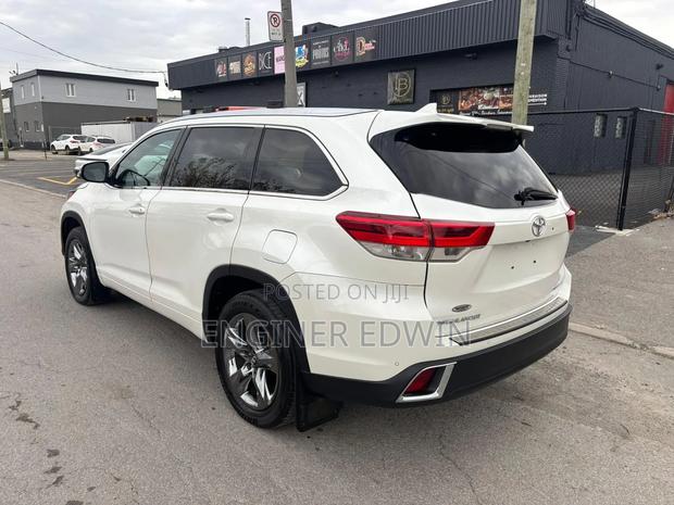 Toyota Highlander 2018 White