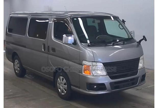 Nissan Caravan 2013 Silver