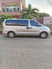 Hyundai H200 2012 Gray for sale