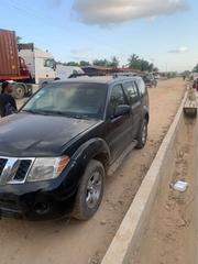 Nissan Hardbody 2013 Black for sale