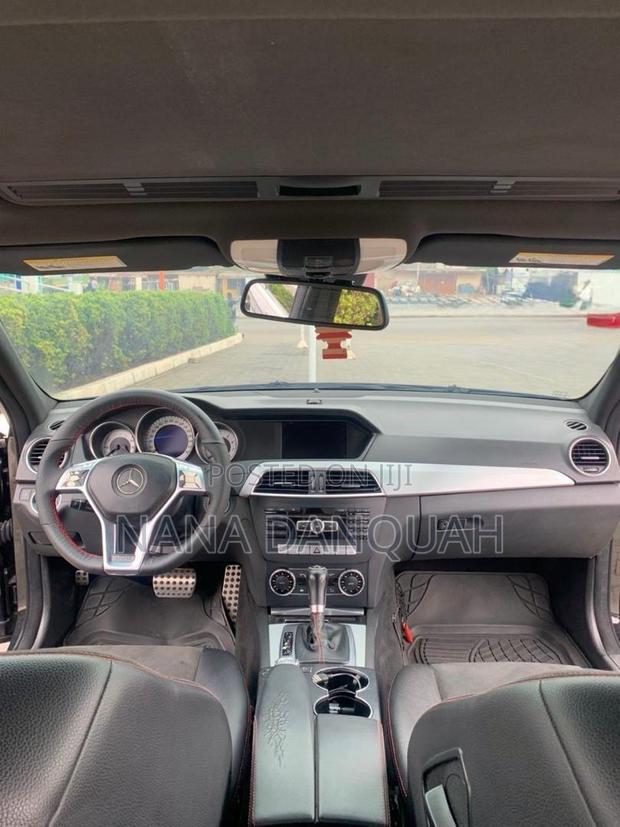 Mercedes-Benz C250 2015 Black