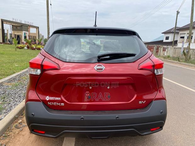 Nissan Kicks SV 2020 Red