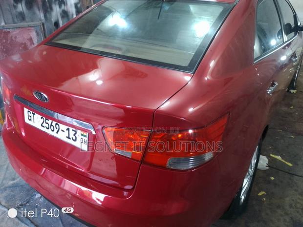 Kia Cerato 2013 Red