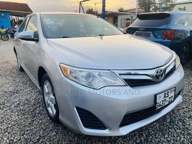 Toyota Camry L 4dr Sedan (2.5L 4cyl 6A) 2014 Silver