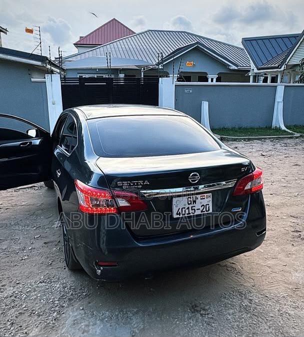 Nissan Sentra S 4dr Sedan (1.8L 4cyl CVT) 2015 Black