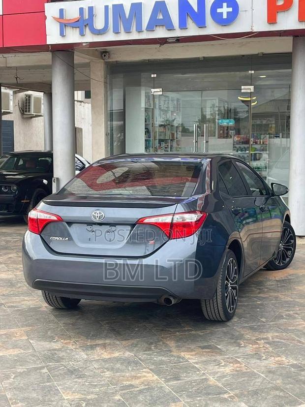 Toyota Corolla 2015 Silver