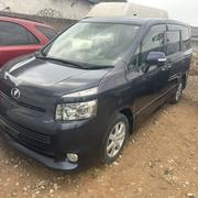 Toyota Voxy X 2WD 8-Seater 2011 Gray for sale