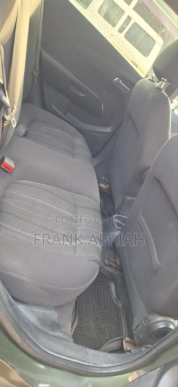 Chevrolet Sonic 2014 Green
