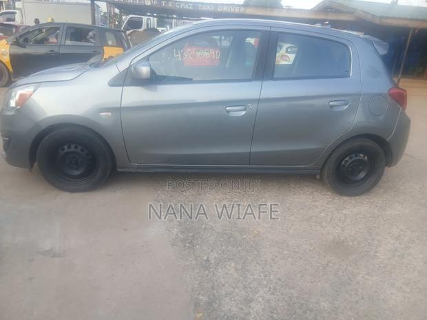 Mitsubishi Mirage SE 2019 Gray