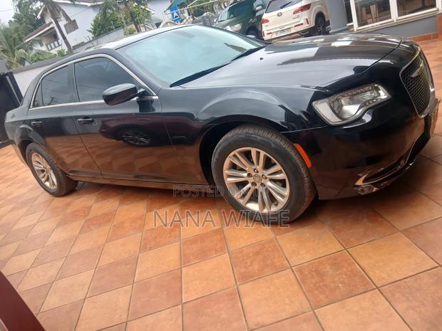 Chrysler 300C Base RWD 2016 Black