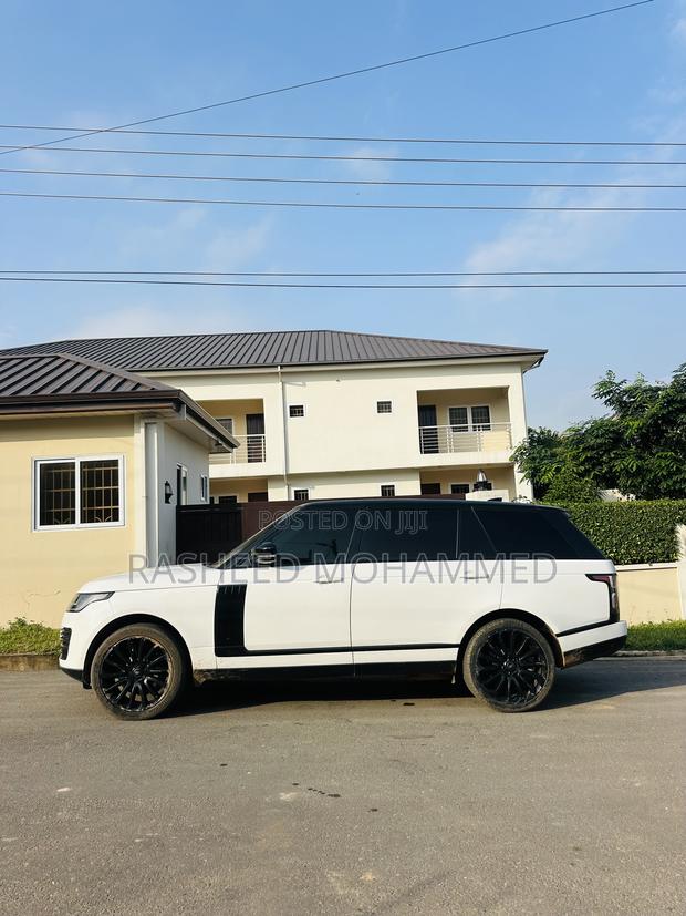 Land Rover Range Rover Vogue 2019 White