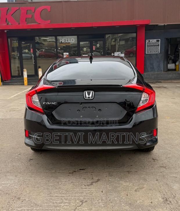 Honda Civic 2016 Black