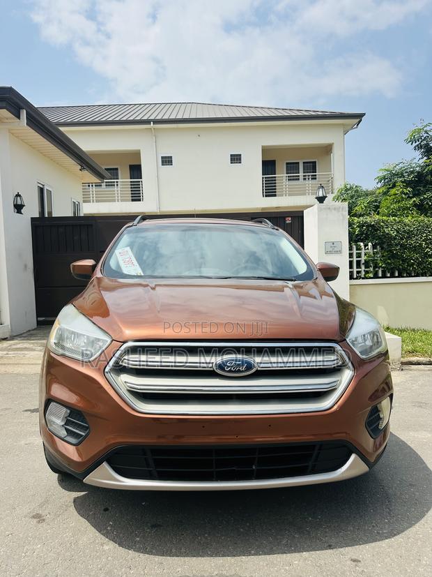 Ford Escape SE 4x4 2017 Brown