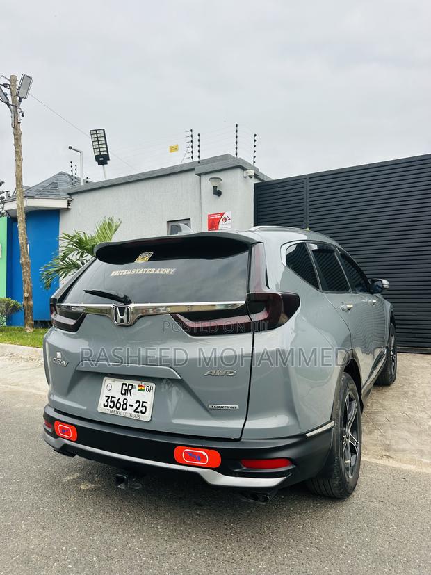 Honda CR-V Touring AWD 2020 Gray